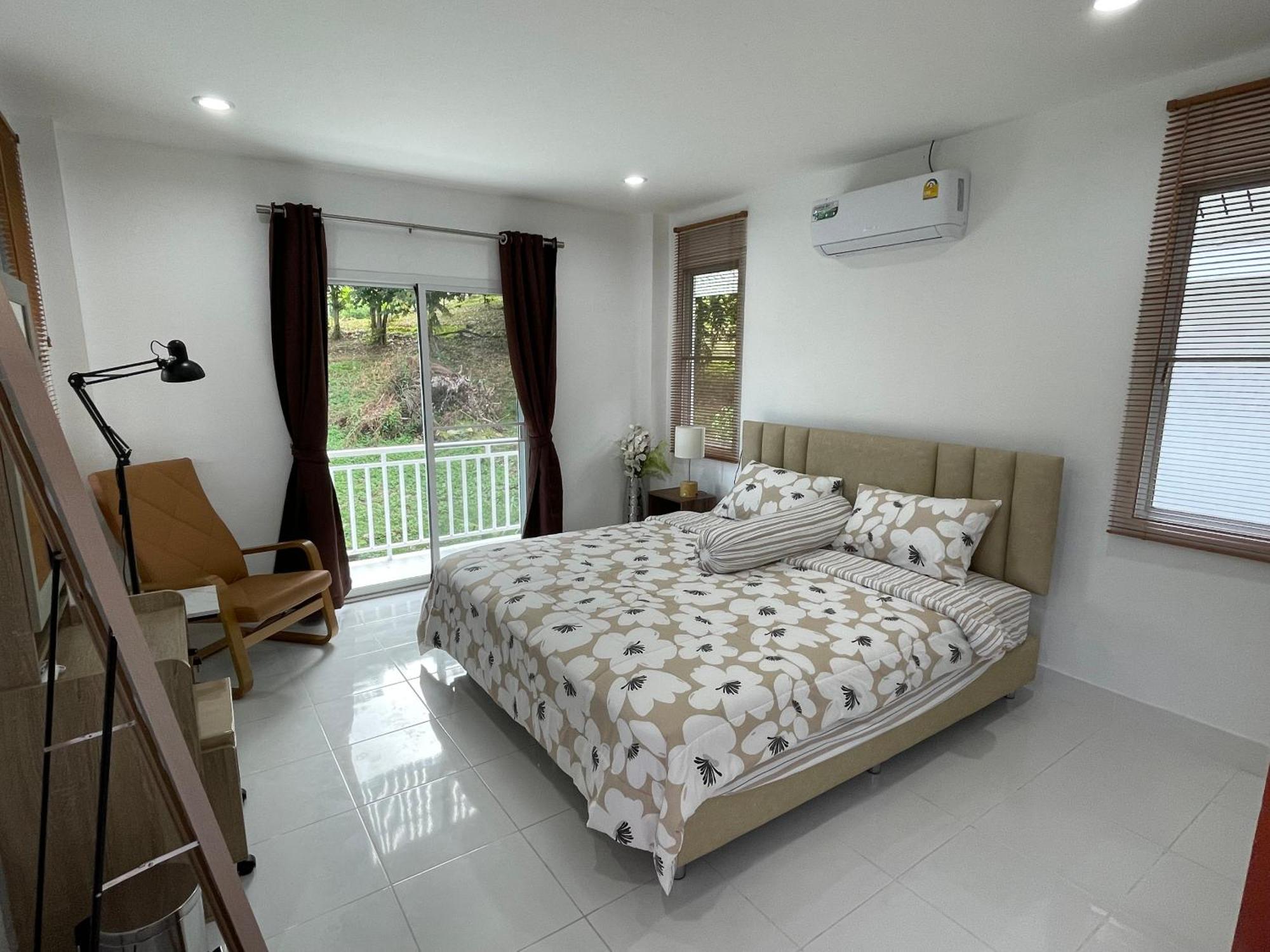 Kata Hillside Hideaway Villa Ban Kata Exterior photo